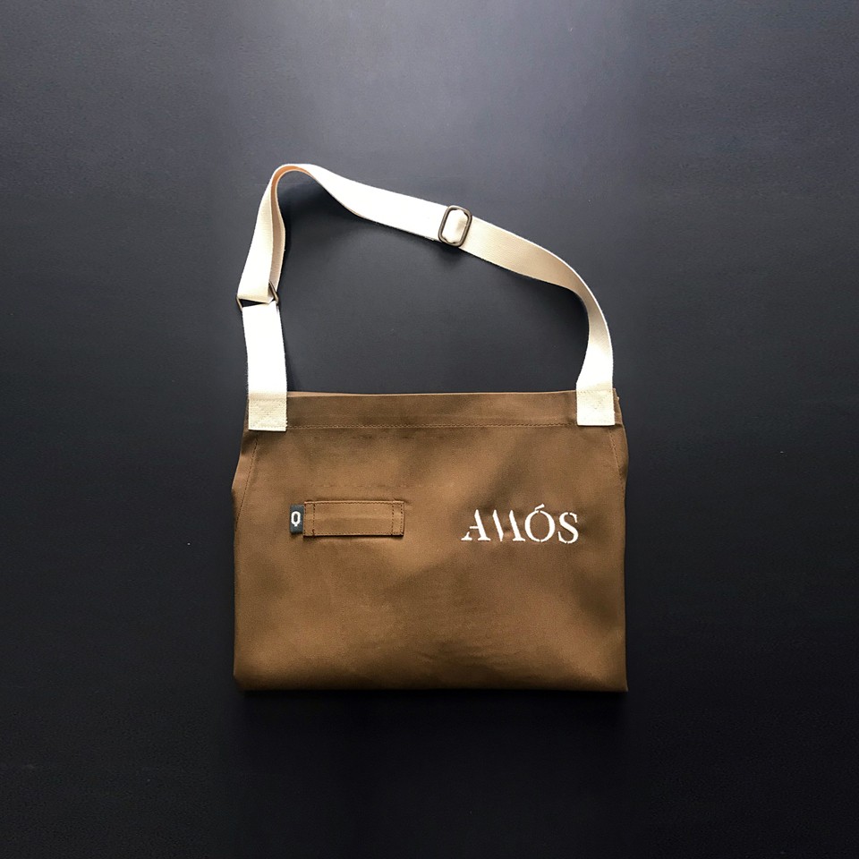 delantal_amos