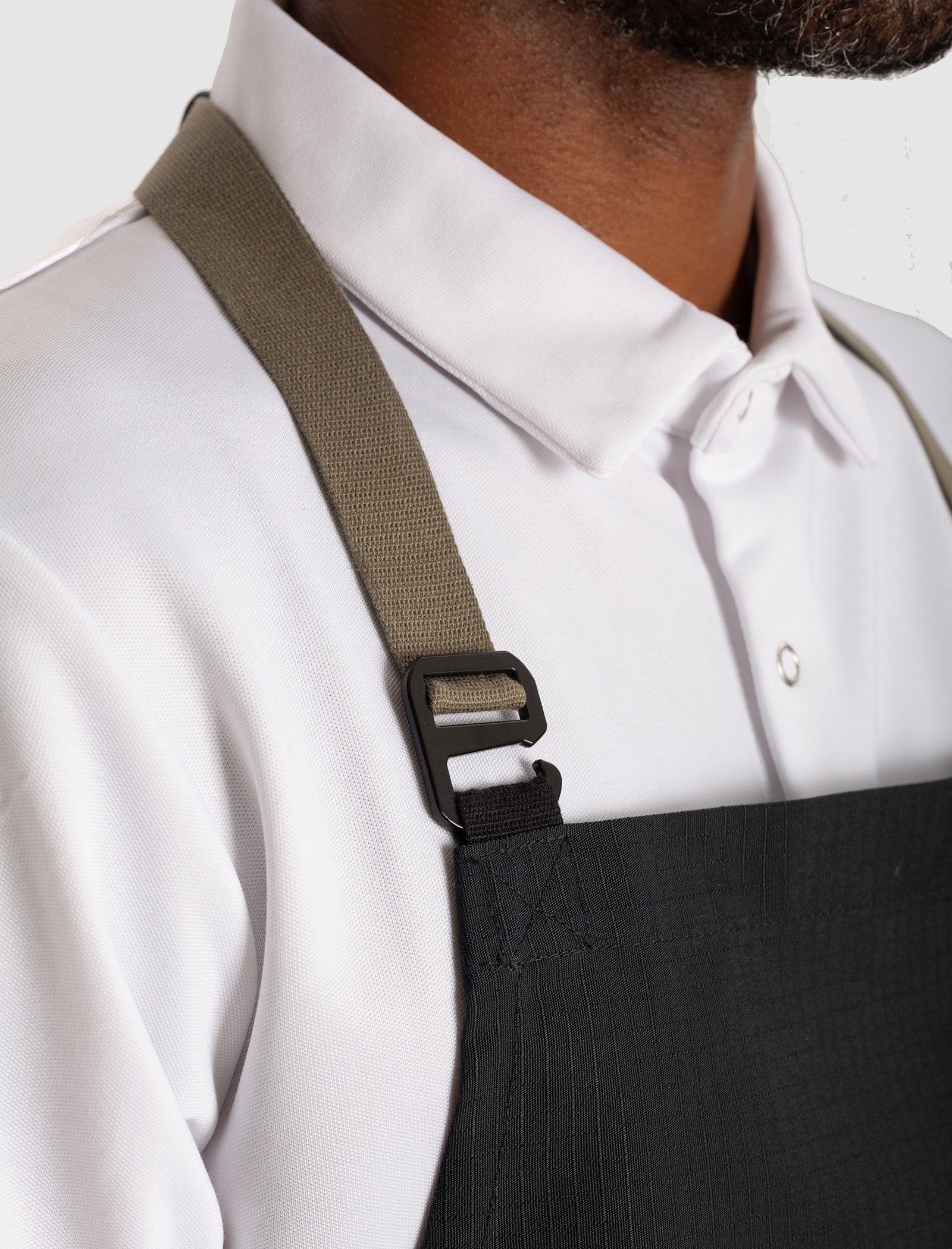 Hook black apron - Resistant and professional - Qooqer