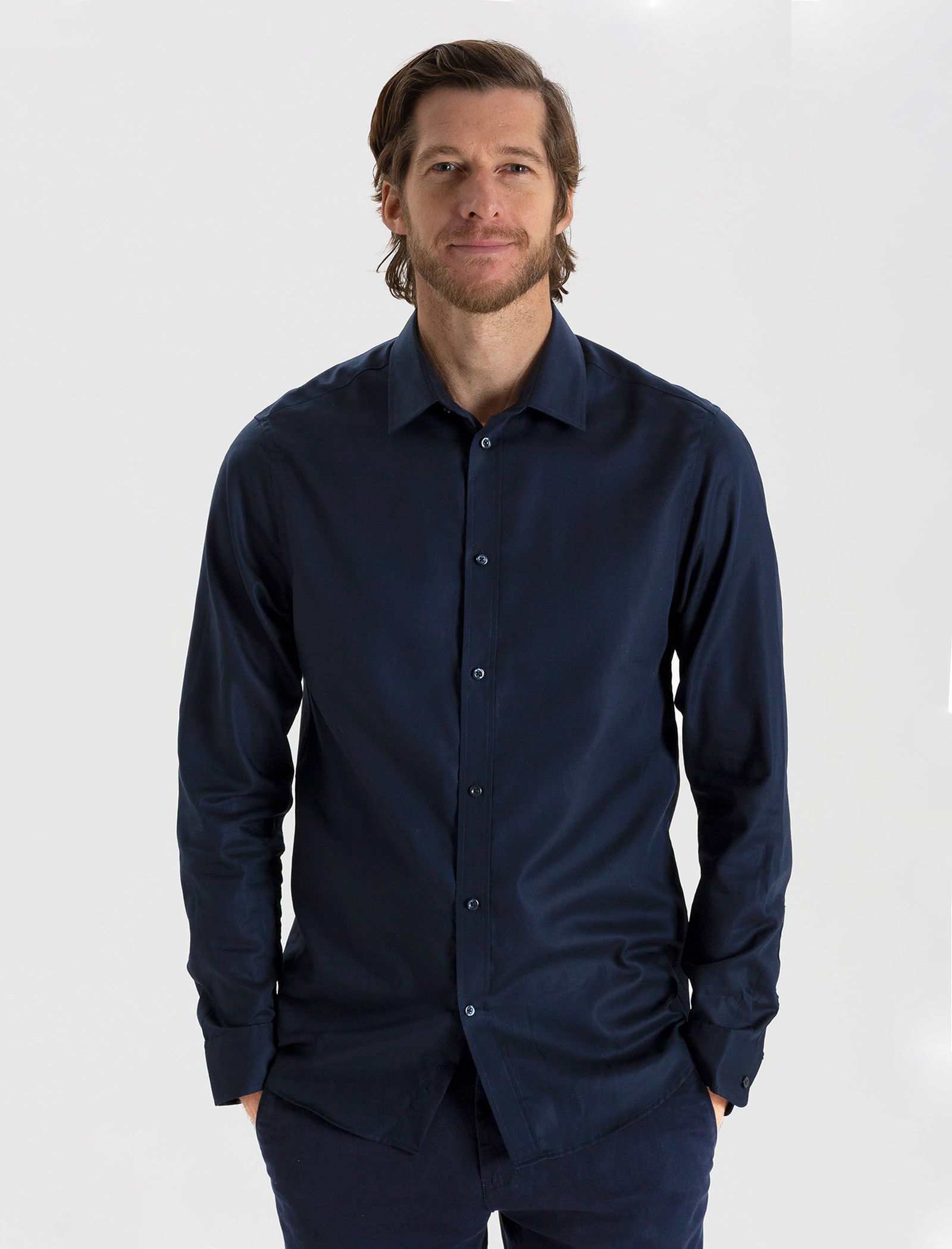 Camisa de hombre azul oscuro Qooqer