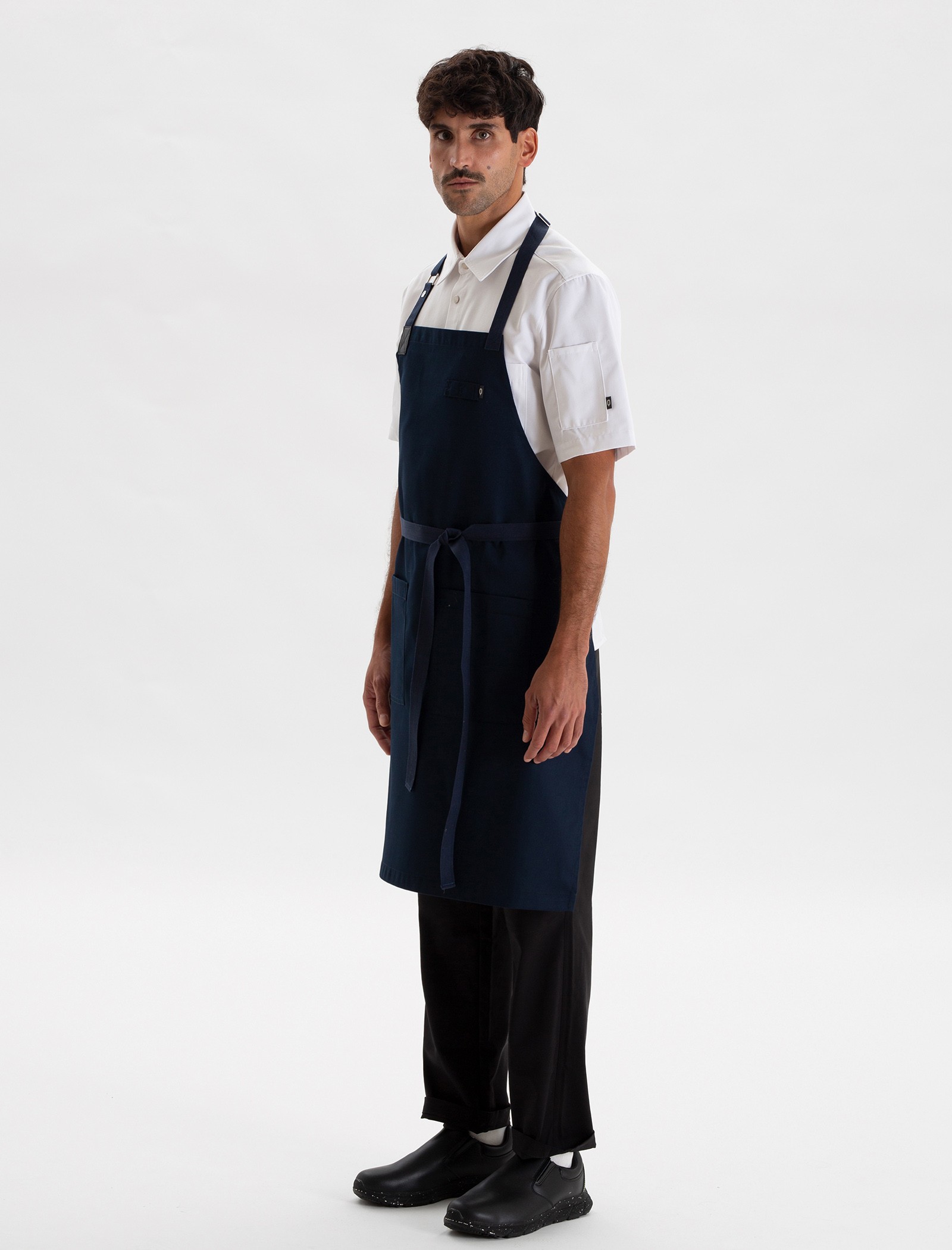 エプロン・三角巾 ENGINEERED GARMENTS/Long Apron/Navy Professional navy apron - Functionality and style - Qooqer