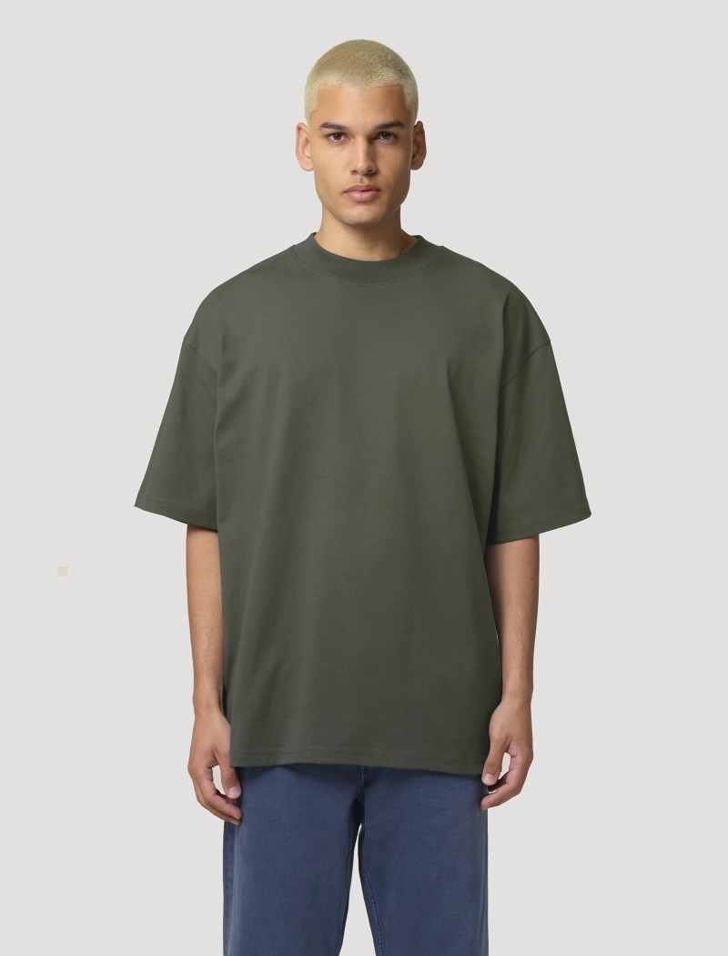 Camiseta oversized verde militar Camiseta oversized verde militar en algodón orgánico