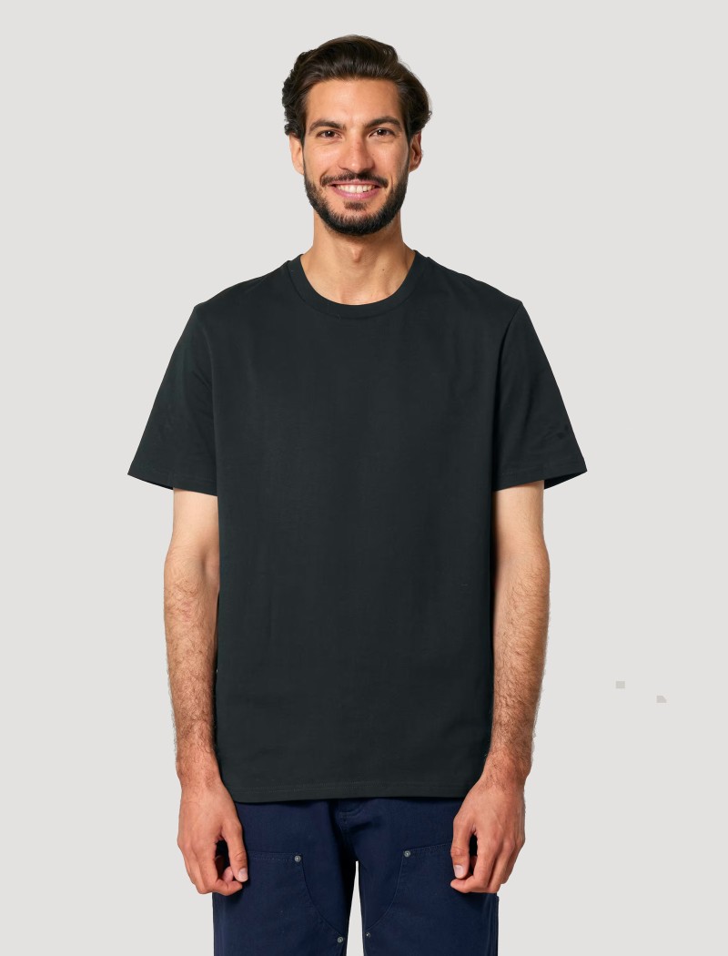 negra-1 Unisex Black T-Shirt