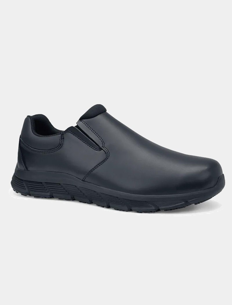23 Zapatillas Cater II