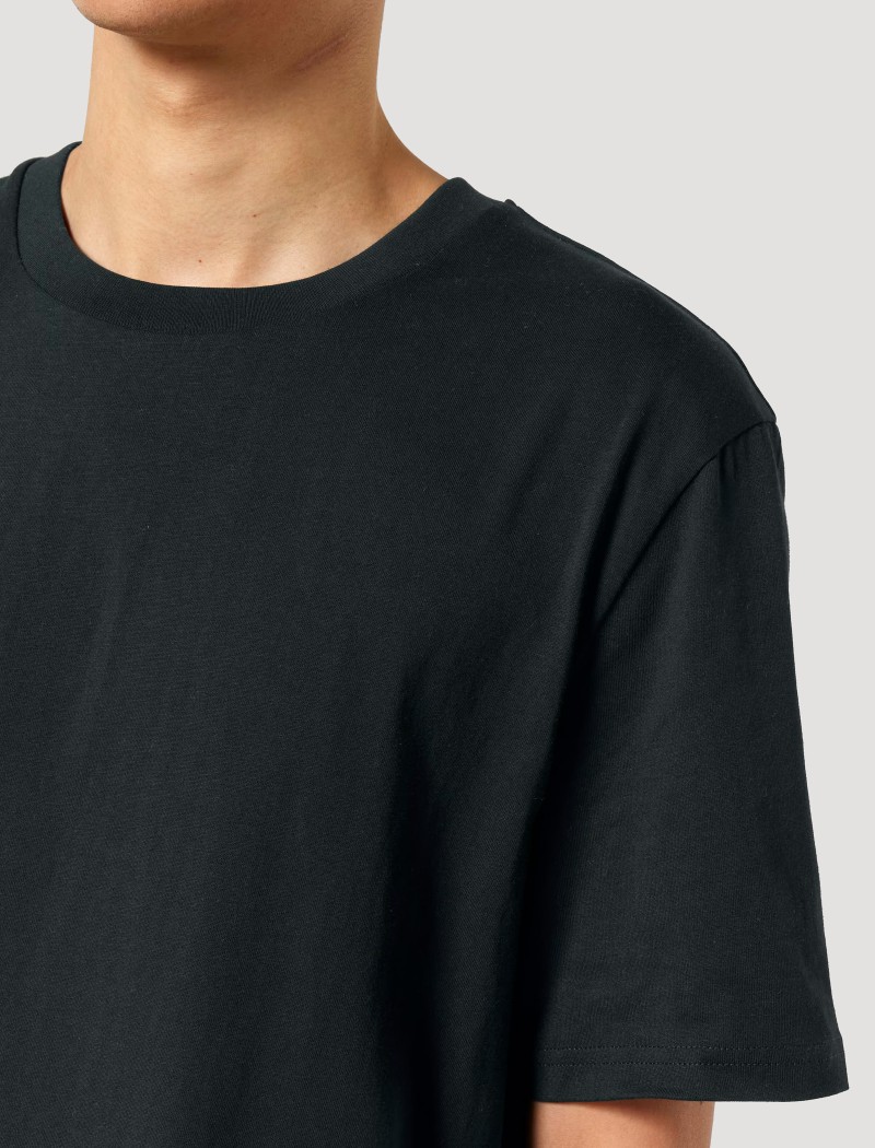 negra-2 Unisex Black T-Shirt