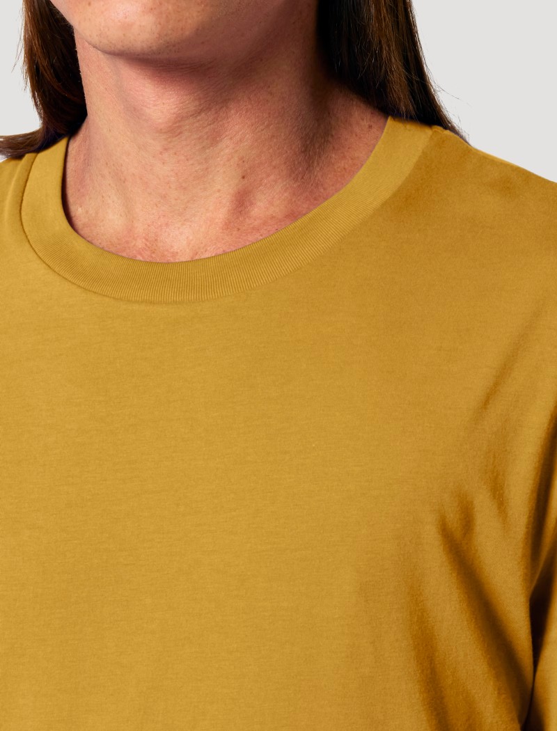 b Camiseta Unisex Ocre