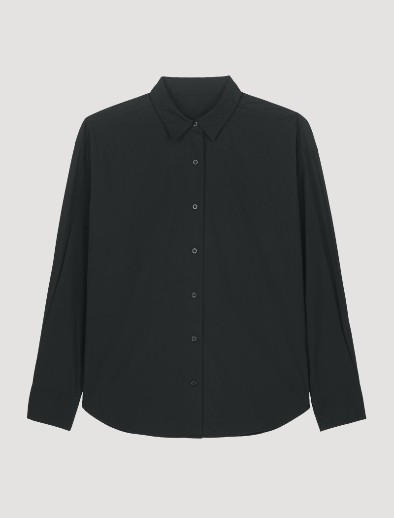 Camisa de Popelín Negra para Hombre - Uniforme de camarero Vista frontal de la camisa de popelín negra para hombre para uniforme de camarero