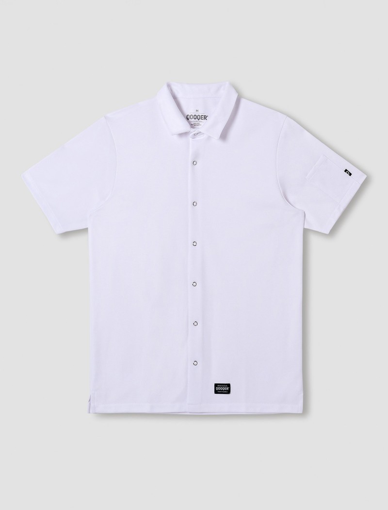 Modernes weißes Chefkochhemd Modernes weißes Chefkochhemd