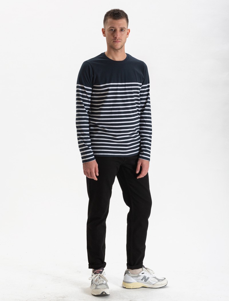 Men's blue striped T-shirt Men's blue striped T-shirt