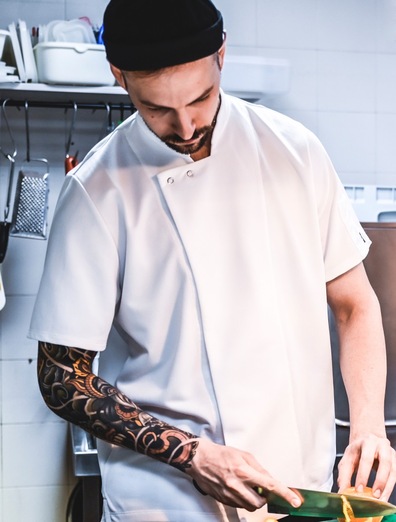 Chaquerilla cargo blanca 9 Cargo Jacket Men White