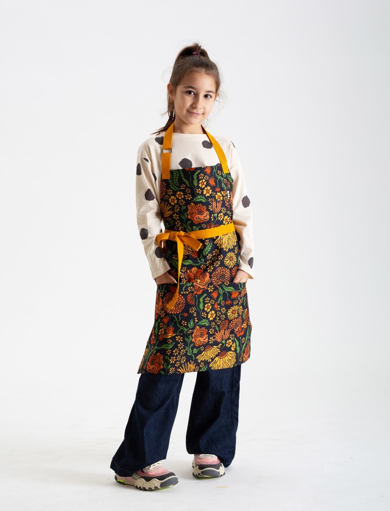 family-garden-218016 Delantal Folkii Garden Niño