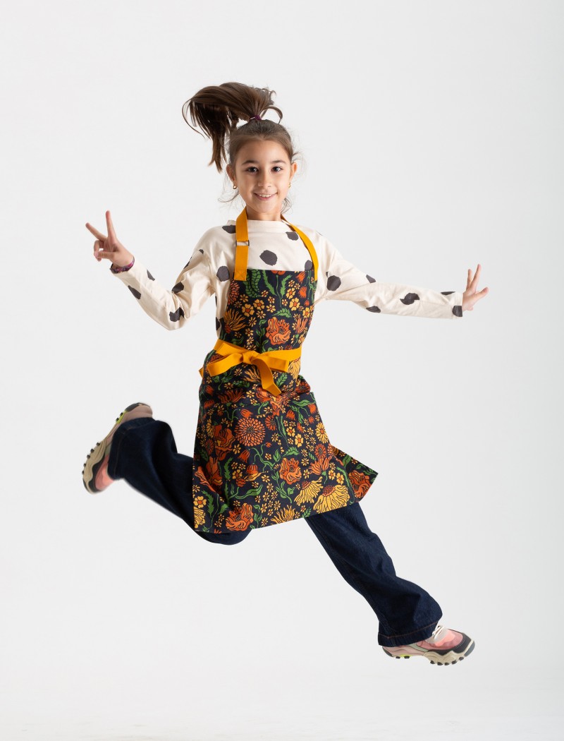 family-garden-317553 Delantal Folkii Garden Niño