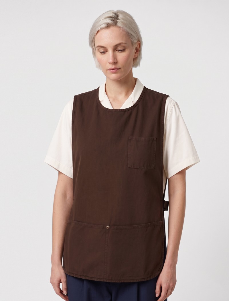 Moka-Brown-modelo-1 Delantal Moka Brown