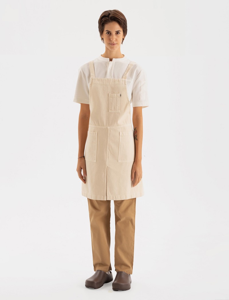 Tone Long Ecru Apron Front View | QOOQER Tablier bakery écru à bavette avec bretelles croisées